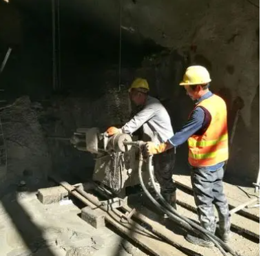 华州水下抗分散灌浆料特点 水下不分散注浆料介绍